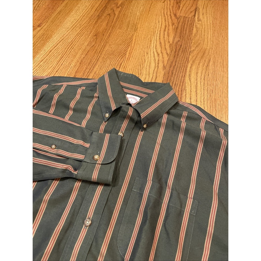 Brooks‎ Brothers 346 Men's Button Up Shirt Dark Green Red Striped Size Large